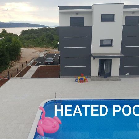 Black&White 2 Apartment Krk Island Ngoại thất bức ảnh